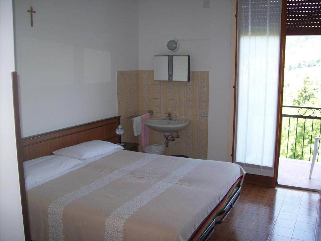 Hotel Valle Intelvi San Fedele Intelvi Δωμάτιο φωτογραφία